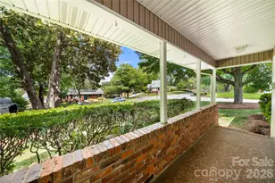748 Stanfield Dr, Charlotte, NC 28210 - Photo 43