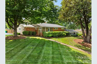 748 Stanfield Drive, Charlotte, NC 28210 - Photo 7