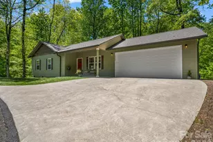 135 Half Moon Ln, Brevard, NC 28712 - Photo 5