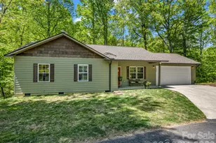 135 Half Moon Ln, Brevard, NC 28712 - Photo 3
