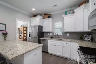 107 Hillcrest St, Shelby, NC 28152 - Photo 9
