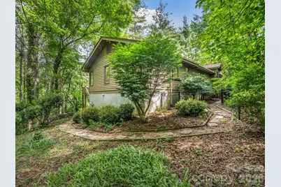 118 Timber Creek Road, Hendersonville, NC 28739 - Photo 5