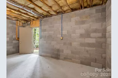 118 Timber Creek Road, Hendersonville, NC 28739 - Photo 37