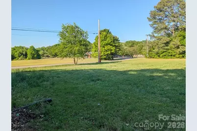 1903 Lynnwood Drive, Statesville, NC 28677 - Photo 3
