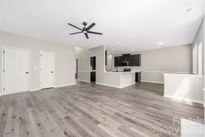 13834 Riding Hill Avenue, Charlotte, NC 28213 - Photo 31