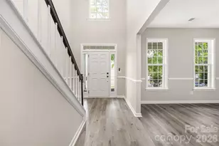 13834 Riding Hill Ave, Charlotte, NC 28213 - Photo 5