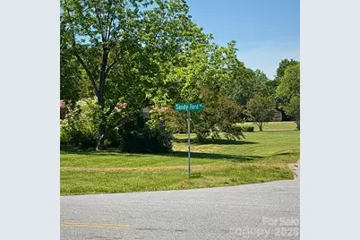 1243 Beechwood Drive, Newton, NC 28658 - Photo 5