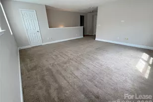 4532 Brookwood Rd, Charlotte, NC 28215 - Photo 5