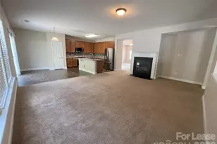 4532 Brookwood Rd, Charlotte, NC 28215 - Photo 3