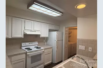 11000 Carmel Crossing Road, Charlotte, NC 28226 - Photo 5
