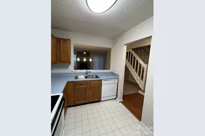 6311 Windsor Gate Lane, Charlotte, NC 28215 - Photo 9