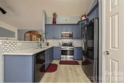 9942 Gray Dove Court, Charlotte, NC 28216 - Photo 11