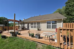 9942 Gray Dove Ct, Charlotte, NC 28216 - Photo 33
