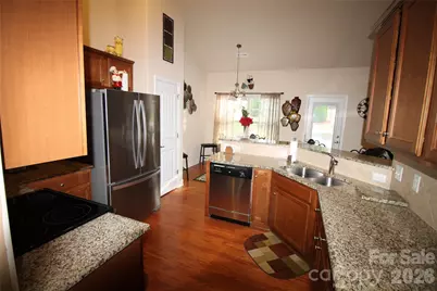 2425 Winnsford Lane, Gastonia, NC 28056 - Photo 3