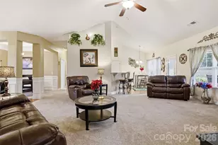 2425 Winnsford Lane, Gastonia, NC 28056 - Photo 17