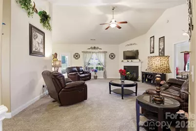 2425 Winnsford Lane, Gastonia, NC 28056 - Photo 15