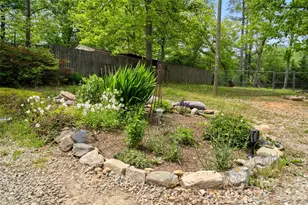 28 Cathys Cv Rd, Hendersonville, NC 28792 - Photo 27
