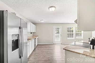 12425 Stowe Acres Drive, Charlotte, NC 28262 - Photo 7