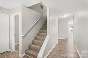12425 Stowe Acres Dr, Charlotte, NC 28262 - Photo 3