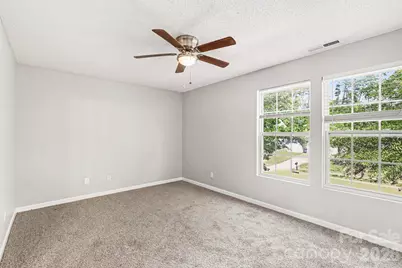 12425 Stowe Acres Drive, Charlotte, NC 28262 - Photo 11