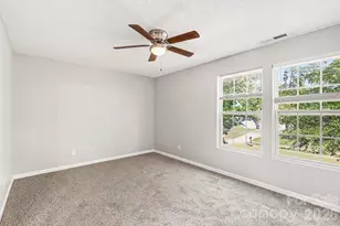 12425 Stowe Acres Dr, Charlotte, NC 28262 - Photo 11