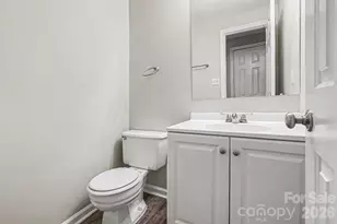 409 Vista Grande Cir, Charlotte, NC 28226 - Photo 19
