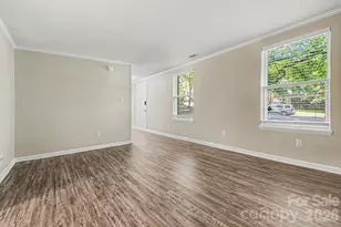 409 Vista Grande Cir, Charlotte, NC 28226 - Photo 3