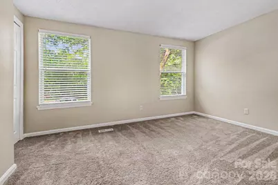 409 Vista Grande Circle, Charlotte, NC 28226 - Photo 13