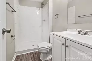 409 Vista Grande Cir, Charlotte, NC 28226 - Photo 17