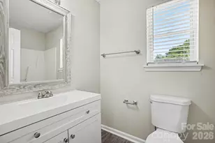1610 Forest Stream Ct, Charlotte, NC 28213 - Photo 13