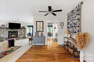 16 Woodsong Ln, Brevard, NC 28712 - Photo 7