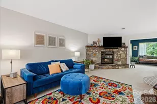 16 Woodsong Ln, Brevard, NC 28712 - Photo 3