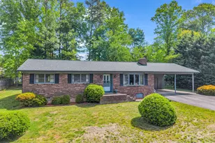 121 Greenfield Ln, Hendersonville, NC 28792 - Photo 1