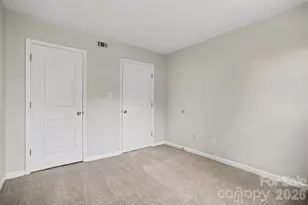 7901 Lake House Ln, Charlotte, NC 28210 - Photo 15