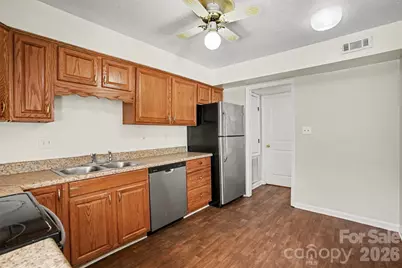 7901 Lakehouse Lane #1, Charlotte, NC 28210 - Photo 7