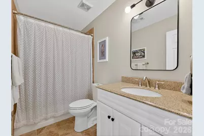 2204 Winthrop Avenue, Charlotte, NC 28203 - Photo 23
