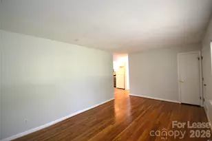 501 White Oak Ln, Matthews, NC 28104 - Photo 9