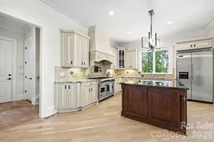 8041 Water View Dr, Belmont, NC 28012 - Photo 13