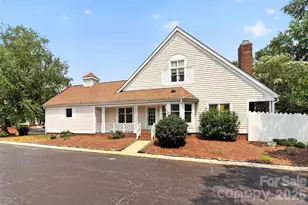 10316 John's Towne Dr, Charlotte, NC 28210 - Photo 1