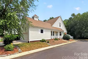 10316 John's Towne Dr, Charlotte, NC 28210 - Photo 3