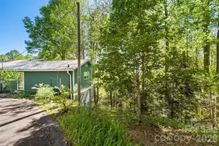 479 Old Dummy Line Rd, Balsam, NC 28707 - Photo 35