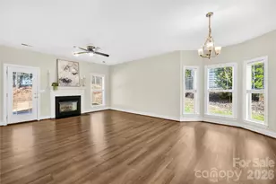 20236 Colony Point Ln, Cornelius, NC 28031 - Photo 11