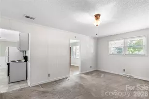 1422 Woodhaven Rd, Rock Hill, SC 29732 - Photo 9