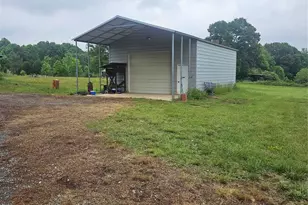 32049 Kendalls Church Rd, New London, NC 28127 - Photo 7