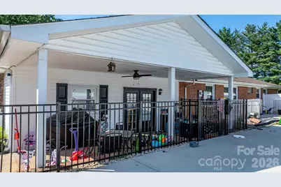 2596 Sweetbriar Circle, Lenoir, NC 28645 - Photo 37