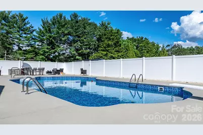 2596 Sweetbriar Circle, Lenoir, NC 28645 - Photo 29