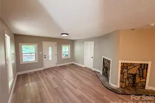 3910 Oakwood Cir, Iron Station, NC 28080 - Photo 3