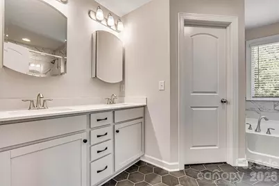 5670 Galloway Drive, Midland, NC 28107 - Photo 11