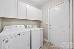 13606 Red Wine Ct, Charlotte, NC 28273 - Photo 17