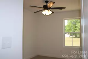 574 W Park Ave, Mooresville, NC 28115 - Photo 15